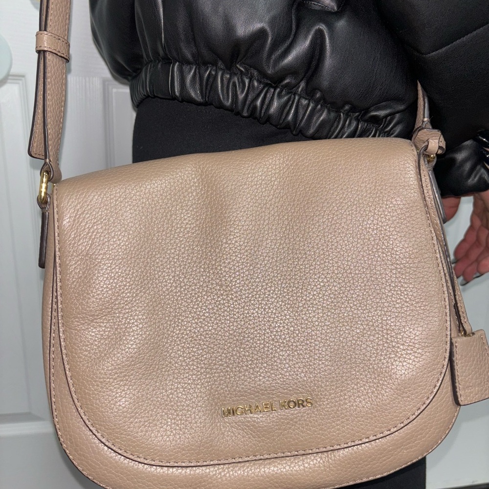 Michael Kors Beige Crossbody Bag